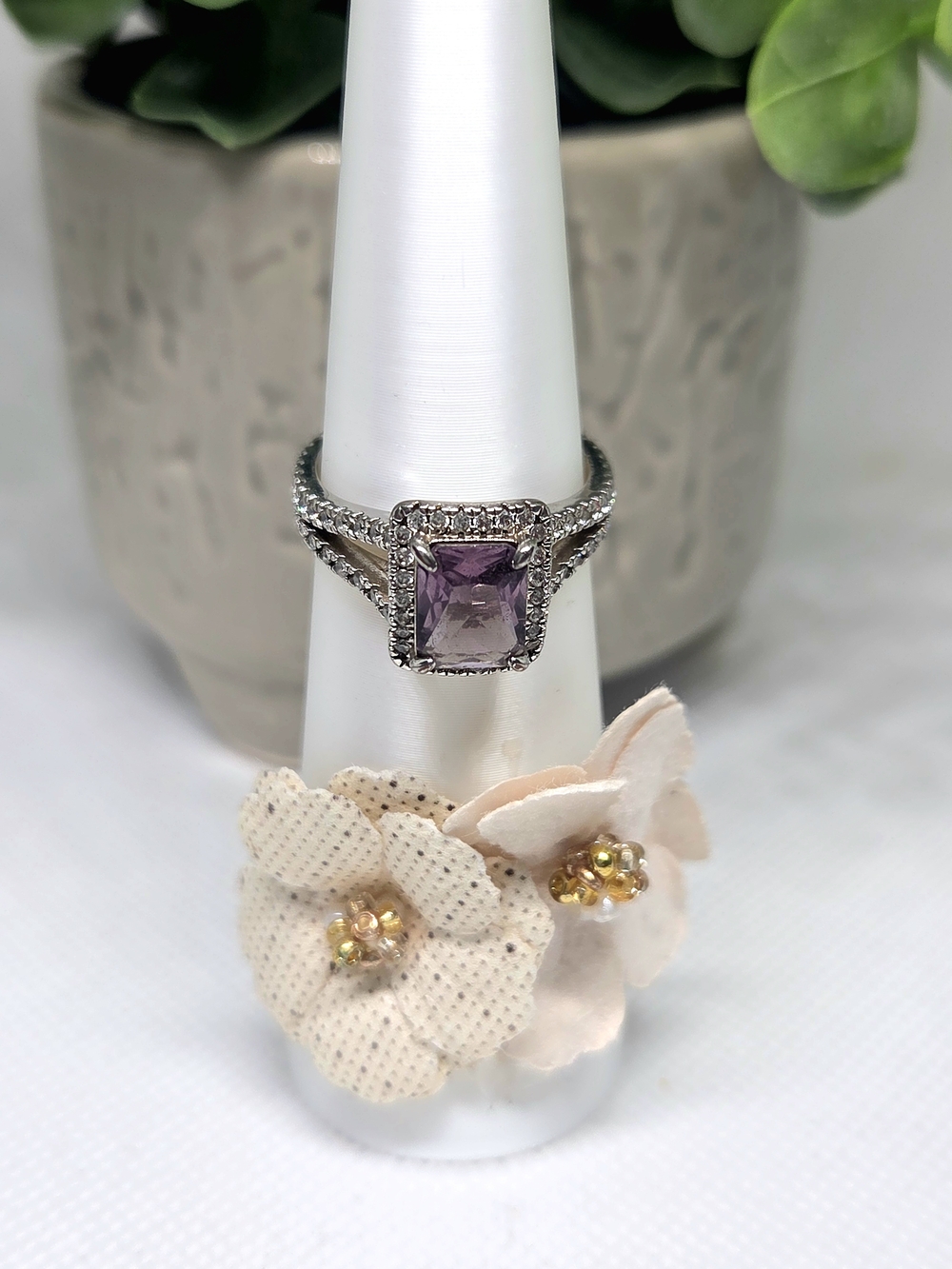 BP Amethyst Halo Ring On Rhodium Plating